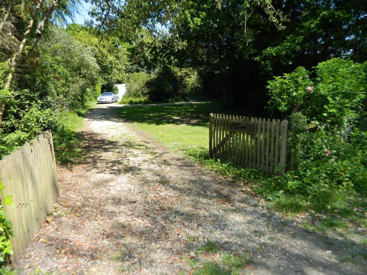 River Cottage A Country Retreat In Wooded Gardens East Stoke  Eksteriør billede